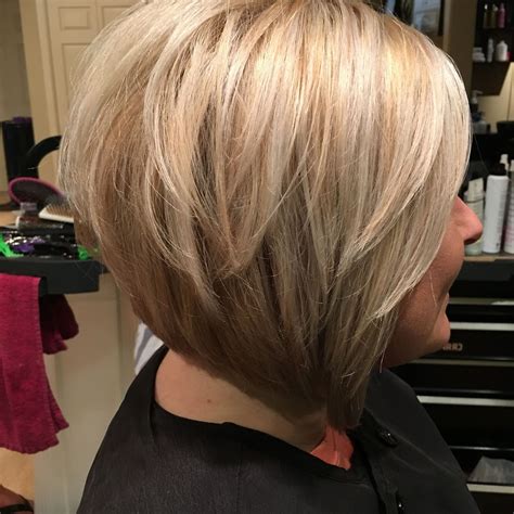 short layered bob hairstyles|layered graduated bob haircut pictures.